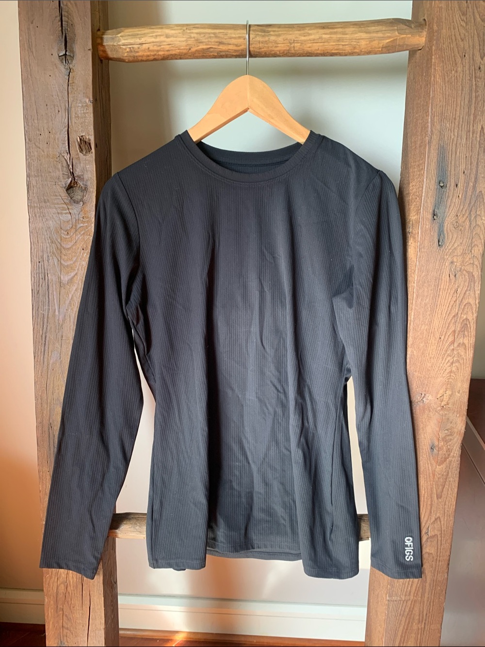 Figs Black Ribbed Long-Sleeve Crew Shirt